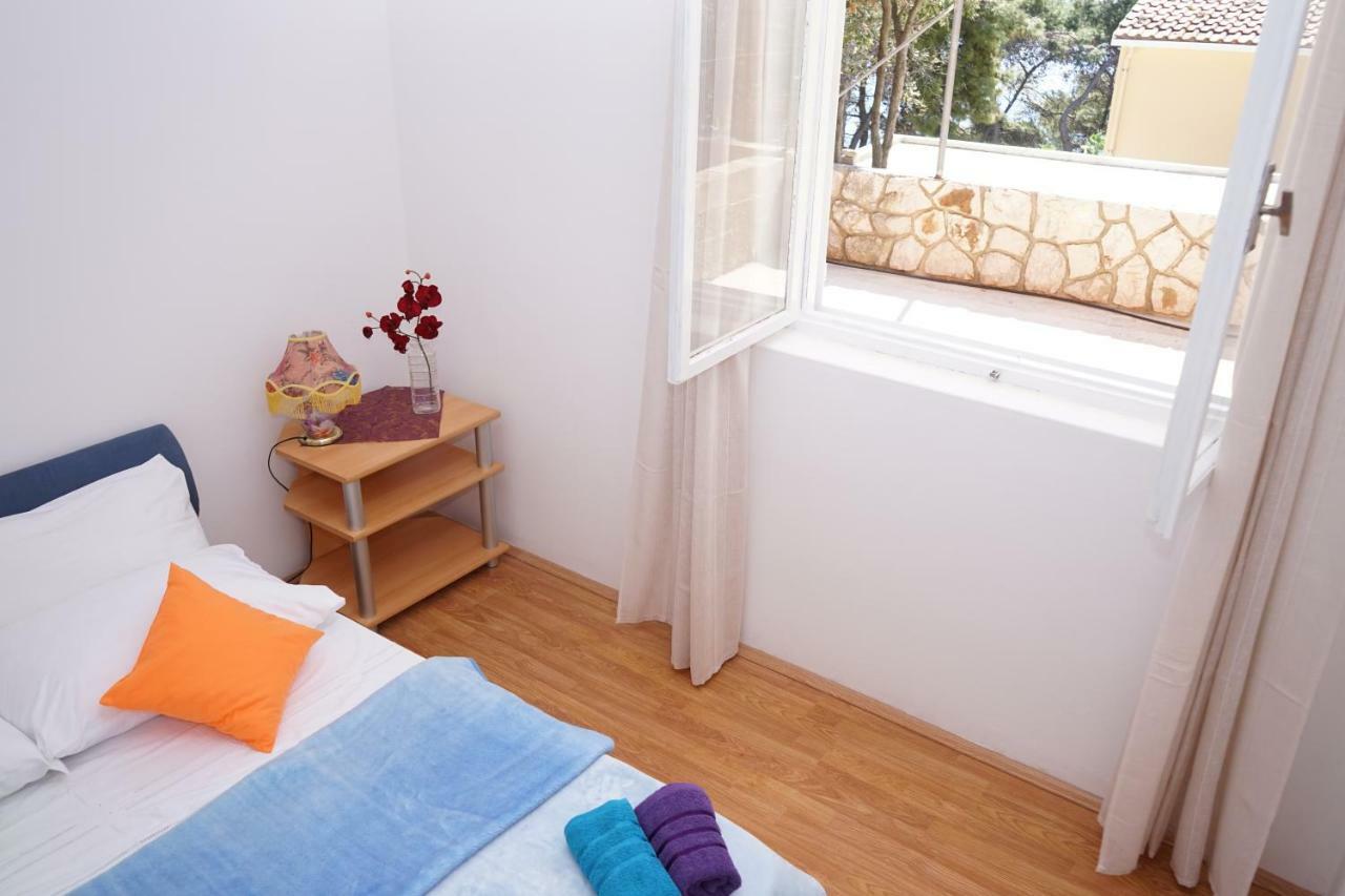 Tania Apartment Прижба Екстериор снимка